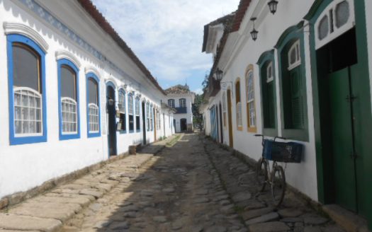 CPV 63 – Casa a venda em Paraty no Centro Histórico