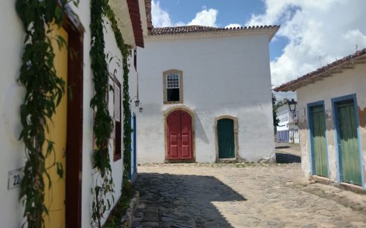 CVP 877 – GRANDIOSO CASARÃO NO CENTRO HISTÓRICO DE PARATY RJ.