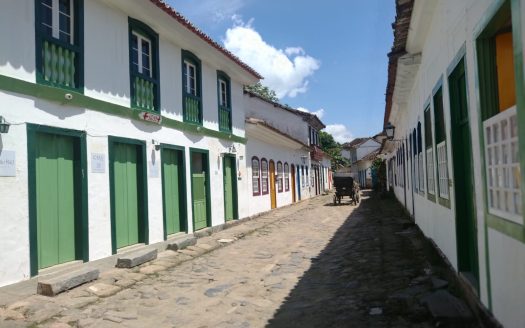 CVP 877 – GRANDIOSO CASARÃO NO CENTRO HISTÓRICO DE PARATY RJ.