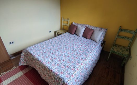 CLM 912 – Casa Pra Locação no Bairro Paraty Mirim a Poucos Mts da Praia