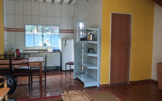 CLM 912 – Casa Pra Locação no Bairro Paraty Mirim a Poucos Mts da Praia