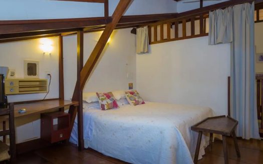 CVP 997 – Harmoniosa Casa a Venda no Centro Histórico a Poucos Passos do Cais