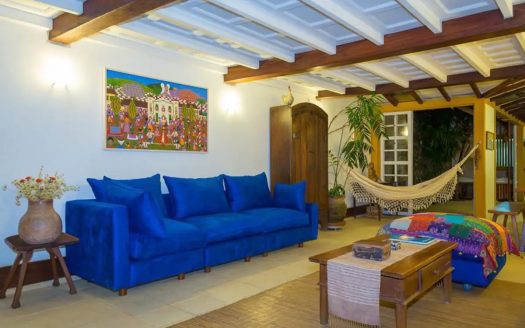 CVP 997 – Harmoniosa Casa a Venda no Centro Histórico a Poucos Passos do Cais