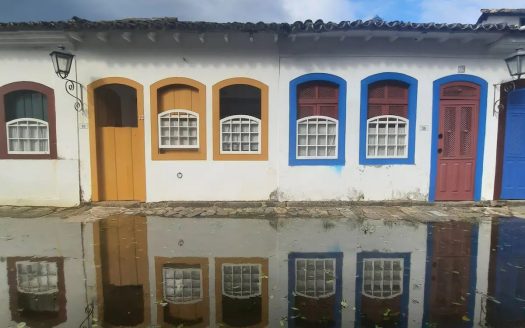 CVP 997 – Harmoniosa Casa a Venda no Centro Histórico a Poucos Passos do Cais