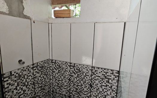 PCVP 1145 – 4 Pontos Comerciais Com 2 Casas a Venda no Bairro Paraty Mirim