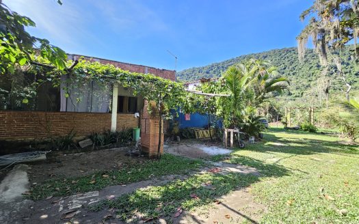 PCVP 1145 – 4 Pontos Comerciais Com 2 Casas a Venda no Bairro Paraty Mirim