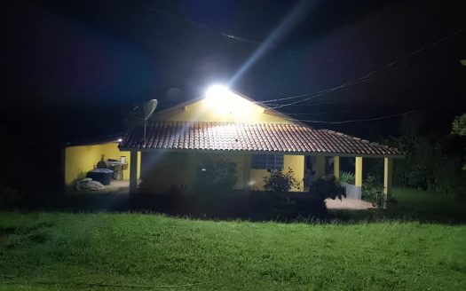CVC 1142 – Belíssima Chácara a Venda no Bairro Catióca em Cunha – SP