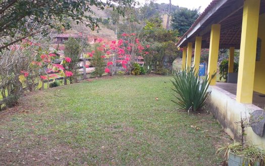 CVC 1142 – Belíssima Chácara a Venda no Bairro Catióca em Cunha – SP