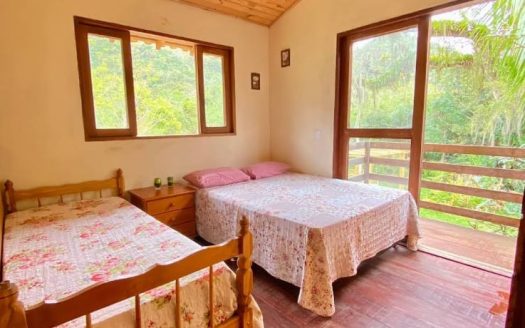 PCVP 1145 – 4 Pontos Comerciais Com 2 Casas a Venda no Bairro Paraty Mirim