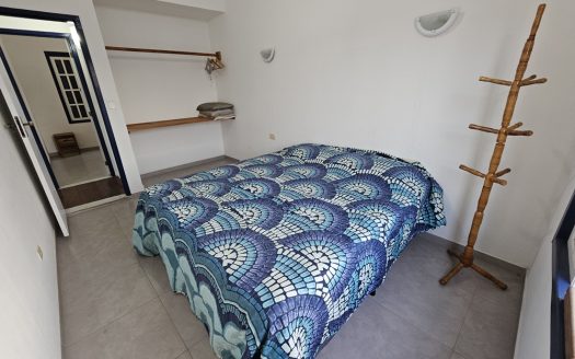 CVP 1247 – Casa com Ponto Comercial a Venda no bairro Patitiba a Poucos Metros do Centro