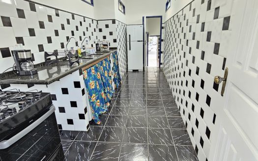 CVP 1247 – Casa com Ponto Comercial a Venda no bairro Patitiba a Poucos Metros do Centro