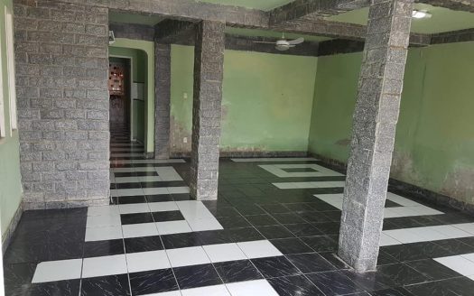 CVP 1247 – Casa com Ponto Comercial a Venda no bairro Patitiba a Poucos Metros do Centro