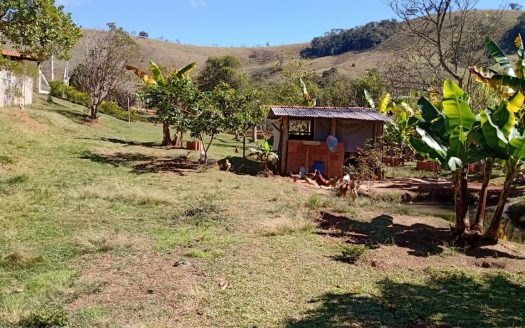 CVP 1307 – Linda Chácara a Venda no Bairro do Cedro em Cunha SP