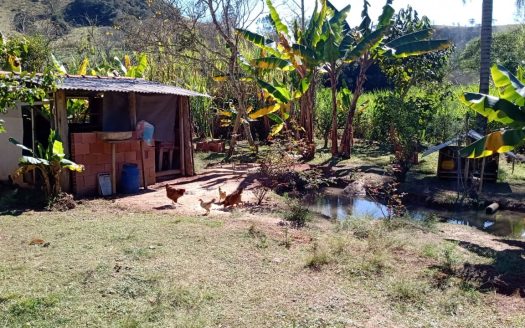 CVP 1307 – Linda Chácara a Venda no Bairro do Cedro em Cunha SP