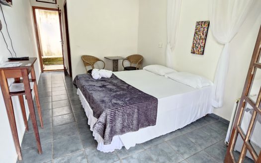 PVP 1335 – Linda Pousada no Bairro Vila Colonial em Paraty RJ