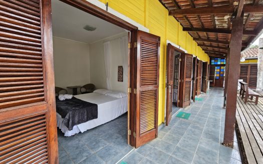 PVP 1335 – Linda Pousada no Bairro Vila Colonial em Paraty RJ