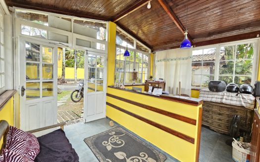 PVP 1335 – Linda Pousada no Bairro Vila Colonial em Paraty RJ