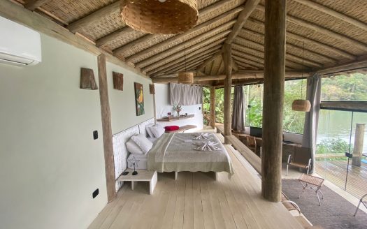 PVP 1337 – Belíssima Pousada Rustica com Vista Para o Mar no Bairro Corumbê