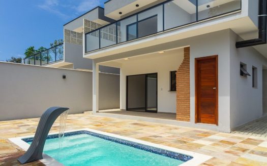 CVP 1380 – Belíssima Casa Alto Padrão em Condomínio na Ponte Branca