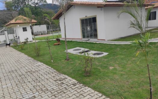 CVP 1.381 DUPLEX A VENDA EM CONDOMÍNIO FECHADO EM PARATY RJ.